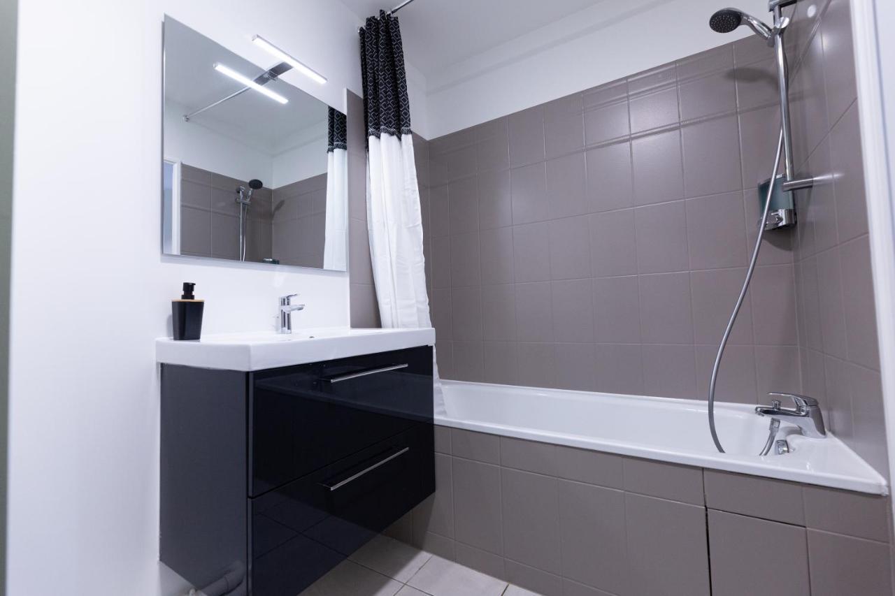 Modern Suite Disneyland Paris Serris Bagian luar foto